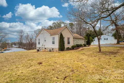7 E Holly St, Maiden, NC 28650 photo 39