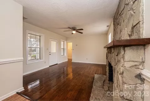 7 E Holly St, Maiden, NC 28650 photo 11