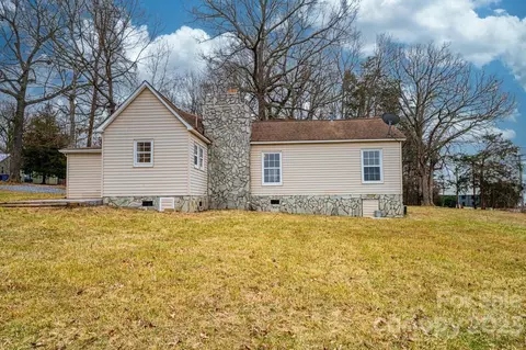 7 E Holly St, Maiden, NC 28650 photo 36