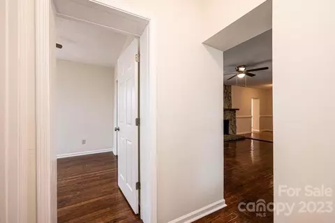7 E Holly St, Maiden, NC 28650 photo 19