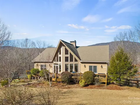 340 Highland View Ln, Mill Spring, NC 28756 photo 2