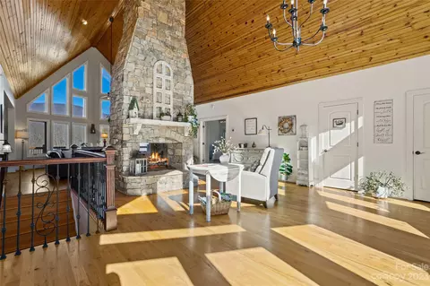340 Highland View Ln, Mill Spring, NC 28756 photo 9