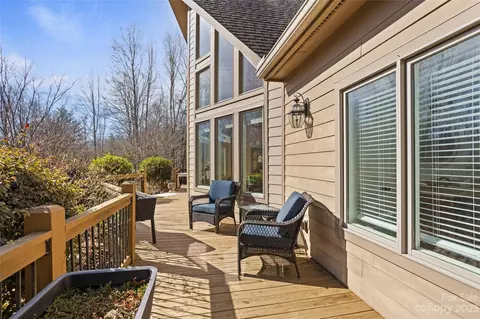 340 Highland View Ln, Mill Spring, NC 28756 photo 8