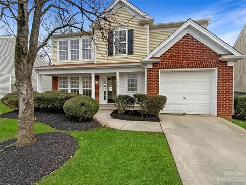 7512 Double Springs Ct, Charlotte, NC 28262