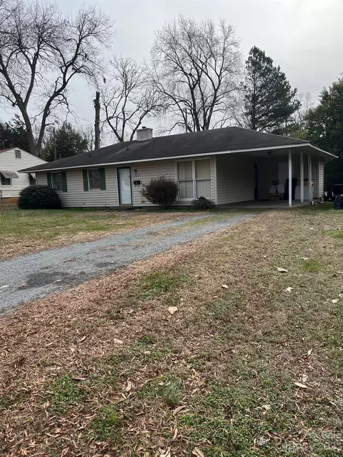 2615 Englehardt St, Charlotte, NC 28216