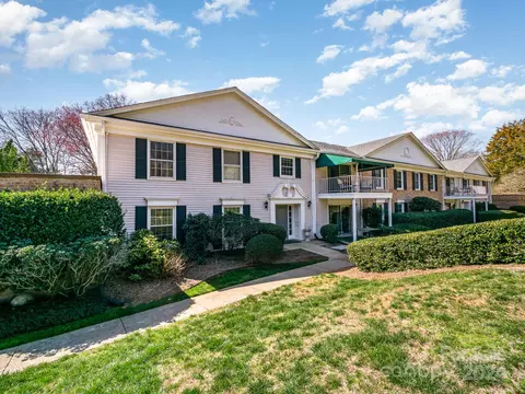 7209 Quail Meadow Ln, Charlotte, NC 28210