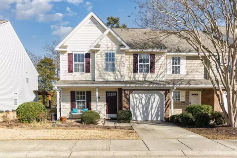 631 Rock Lake Gln, Fort Mill, SC 29715