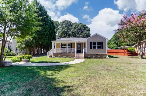 449 Club Dr, Gastonia, NC 28054