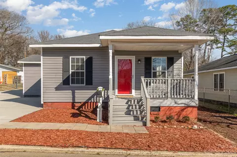 498 Washington St, Cramerton, NC 28032