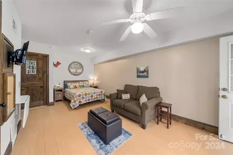 Bedroom - 25 Pace St, Saluda, NC 28773 photo 4 of 5