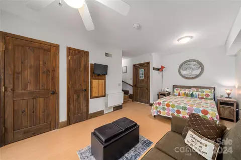 Bedroom - 25 Pace St, Saluda, NC 28773 photo 3 of 5