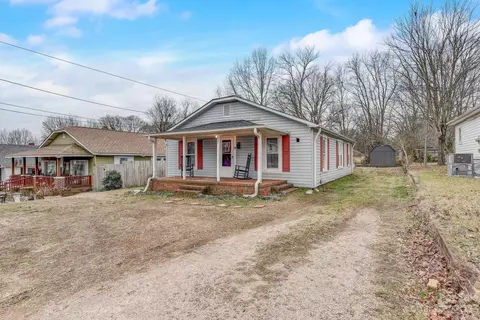 602 E 12th St, Kannapolis, NC 28083 photo 3
