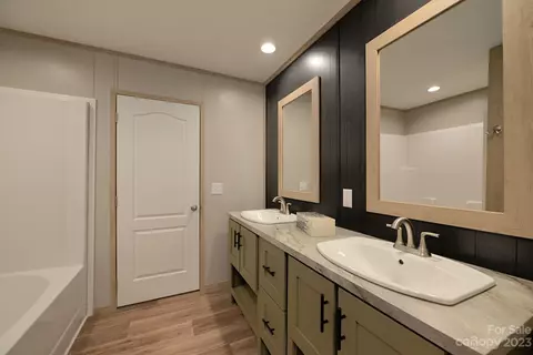 268 Tricycle Hill Ln, Tryon, NC 28782 photo 15