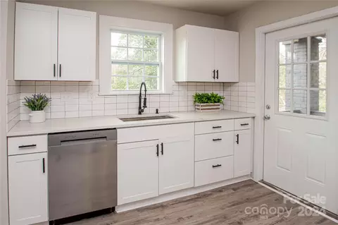 Kitchen - 333 E Hudson St, Monroe, NC 28112 photo 2 of 7