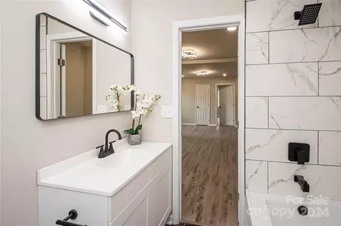 Bath - 333 E Hudson St, Monroe, NC 28112 photo 6 of 7