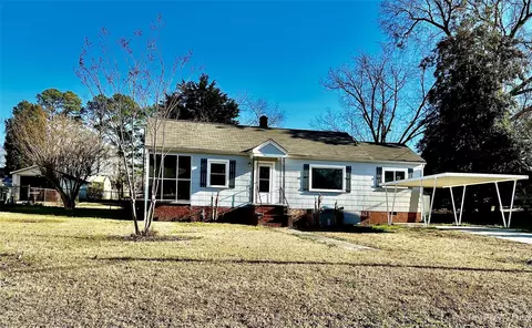 207 Sunset Ave, Great Falls, SC 29055