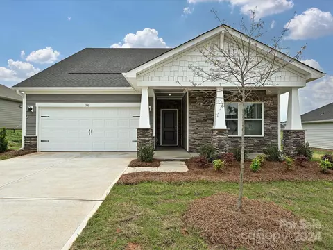 1100 Alicante Ave, Charlotte, NC 28214
