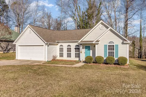 684 Rebecca Jane Dr, Mooresville, NC 28115