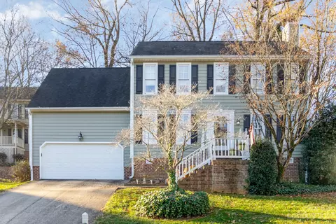 4716 Beech Crest Pl, Charlotte, NC 28269