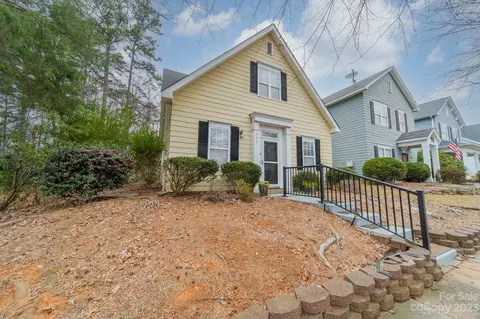 608 Catawba Ave, Davidson, NC 28036 photo 3