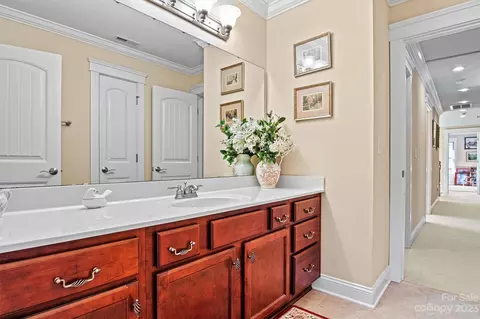 Bath - 4060 Bordeaux Dr, Denver, NC 28037 photo 4 of 4