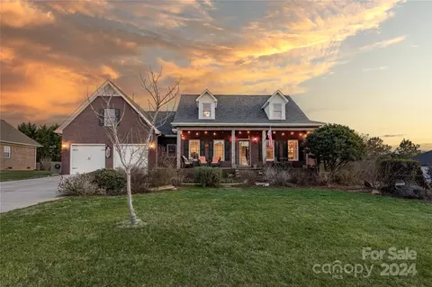2805 Noritake Trl, Albemarle, NC 28001