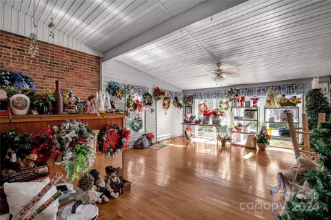 Exterior - 1309 Kent Dr, Lancaster, SC 29720 photo 5 of 9