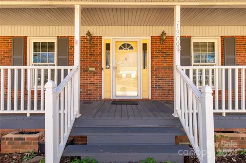 Exterior - 1309 Kent Dr, Lancaster, SC 29720 photo 4 of 9