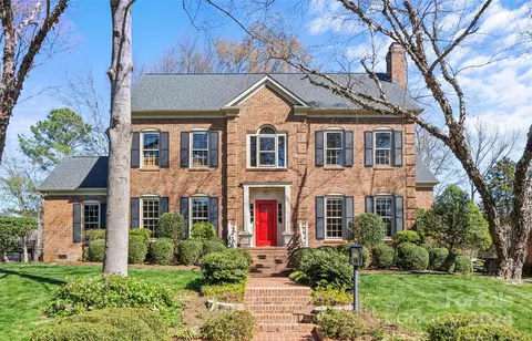9634 Sweet Cedar Ln, Charlotte, NC 28210