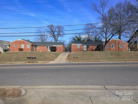 408 Center St, Statesville, NC 28677
