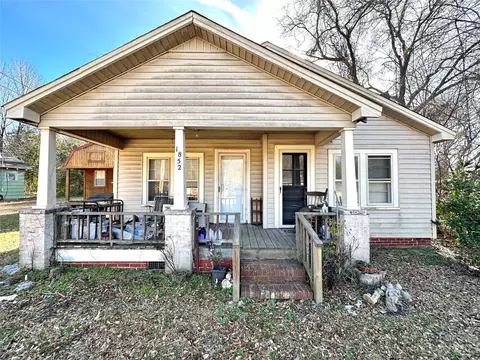 1852 Grace Ave, Lancaster, SC 29720