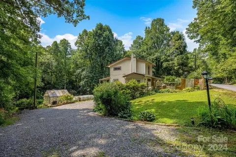 50 Deer Run Rd, Black Mountain, NC 28711