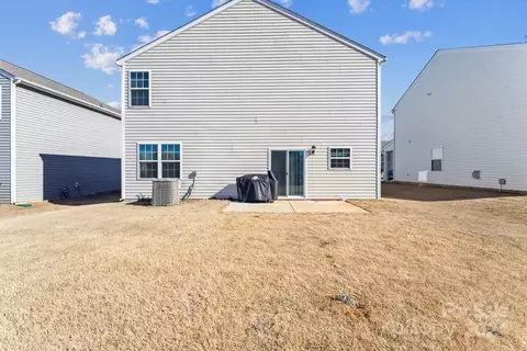 Exterior - 220 Final Stretch Ln, Clover, SC 29710 photo 2 of 2