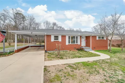 46 Fleetwood Dr, Concord, NC 28027