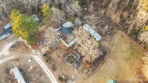1217 Ella Maes Dr, Saint Pauls, NC 28384