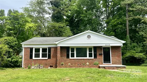 2409 Amesbury Ave, Charlotte, NC 28205