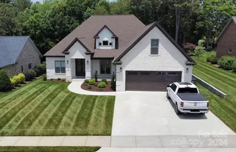 4318 Holly Cir, Conover, NC 28613