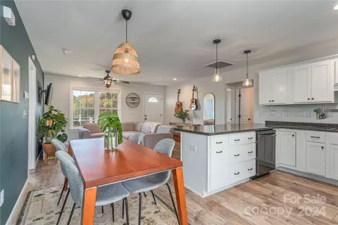 Dining - 27 Pilgrims Path Ln, Alexander, NC 28701 photo 3 of 3