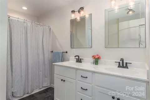 Bath - 27 Pilgrims Path Ln, Alexander, NC 28701 photo 1 of 2