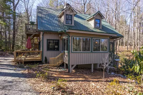 32 S Alta Vista Dr, Saluda, NC 28773