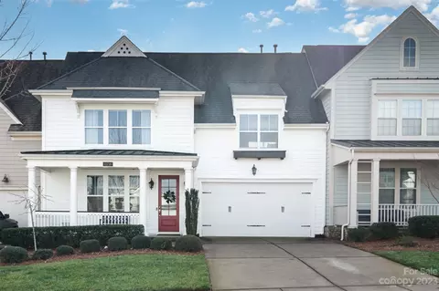 11716 Founders Park Ln, Pineville, NC 28134
