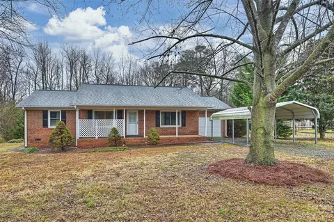 2405 Falcon Ln, Monroe, NC 28110