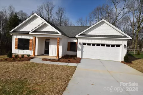 Exterior - 3037 Buffet Ln, Monroe, NC 28110 photo 9 of 9