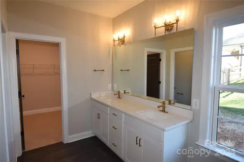 Bath - 3037 Buffet Ln, Monroe, NC 28110 photo 2 of 2