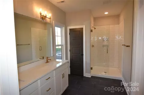 Bath - 3037 Buffet Ln, Monroe, NC 28110 photo 1 of 2