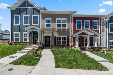 72 Walnut Springs 14-b Dr #14-B, Asheville, NC 28804