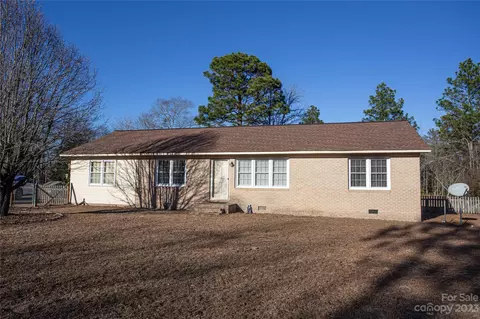 7281 Estridge Ave, Kershaw, SC 29067
