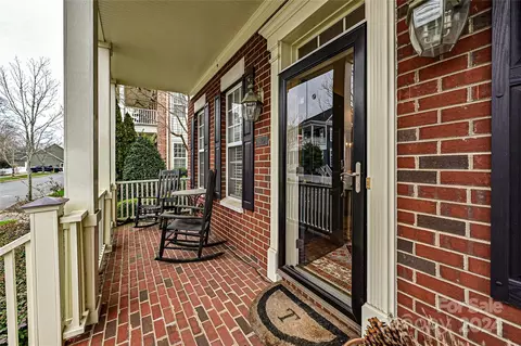 Exterior - 429 Ohenry Ave, Davidson, NC 28036 photo 2 of 6