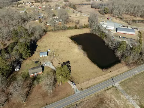 4517 Monroe Ansonville Rd, Wingate, NC 28174