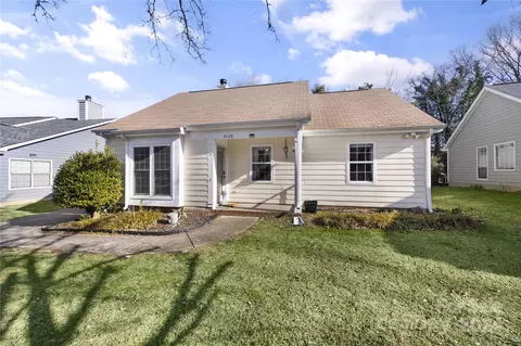 9128 Oren Thompson Rd, Charlotte, NC 28213